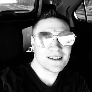 Meet your Posher, Nicholas